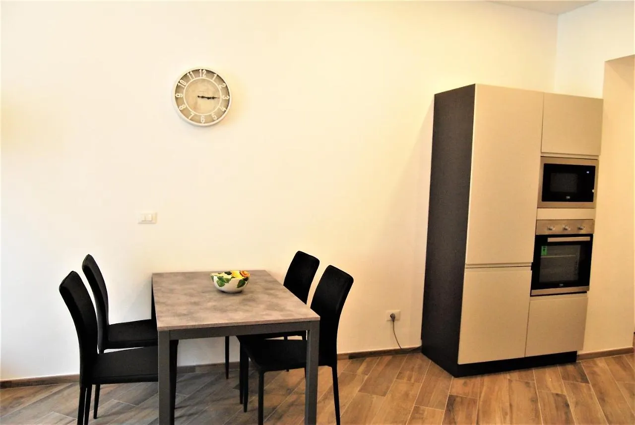 Appartamento Casa D'Aria Savona 0*,