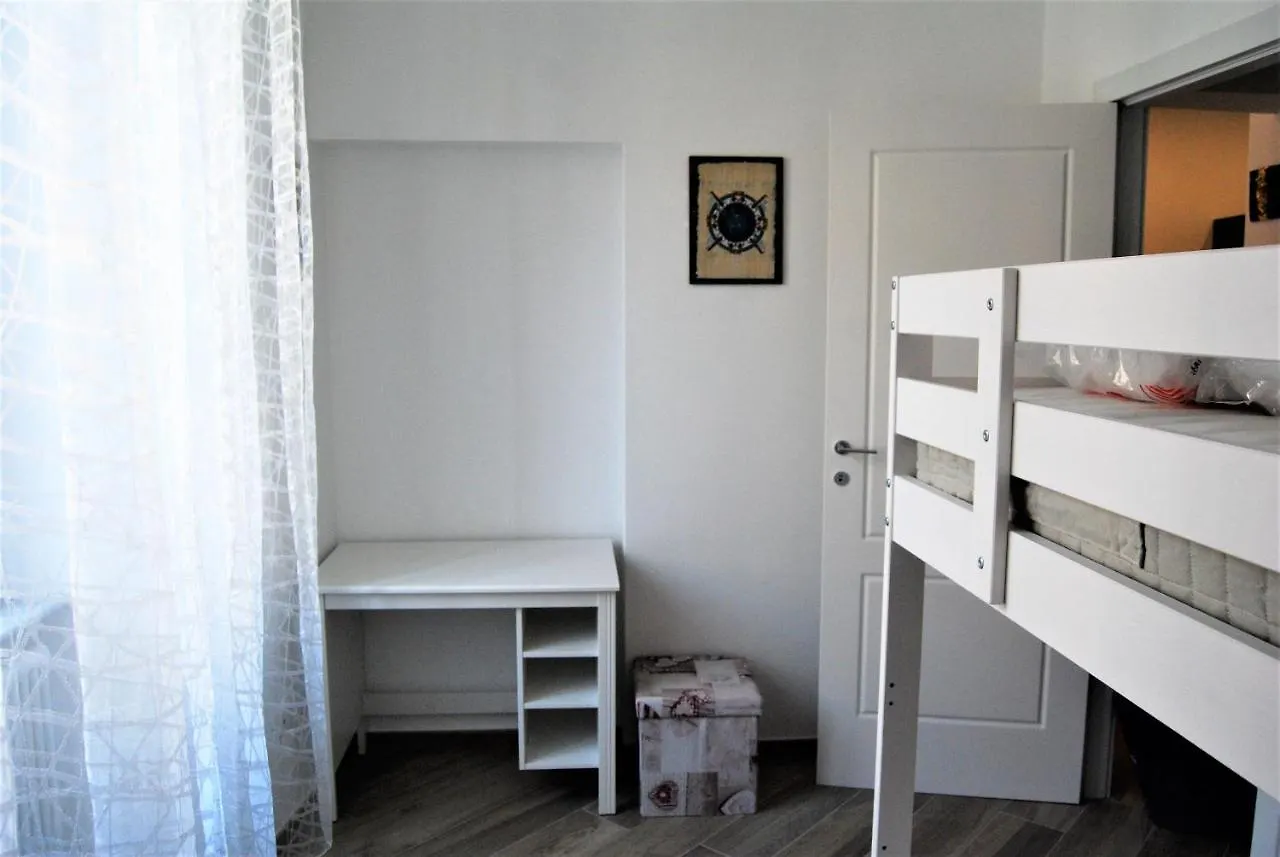 Appartamento Casa D'Aria Savona